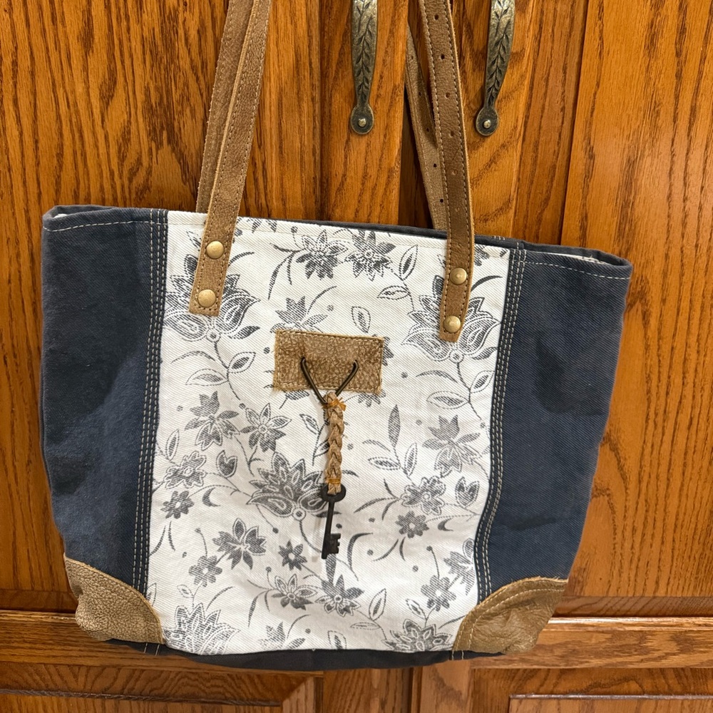 Myra Bag Abstract Key Tote